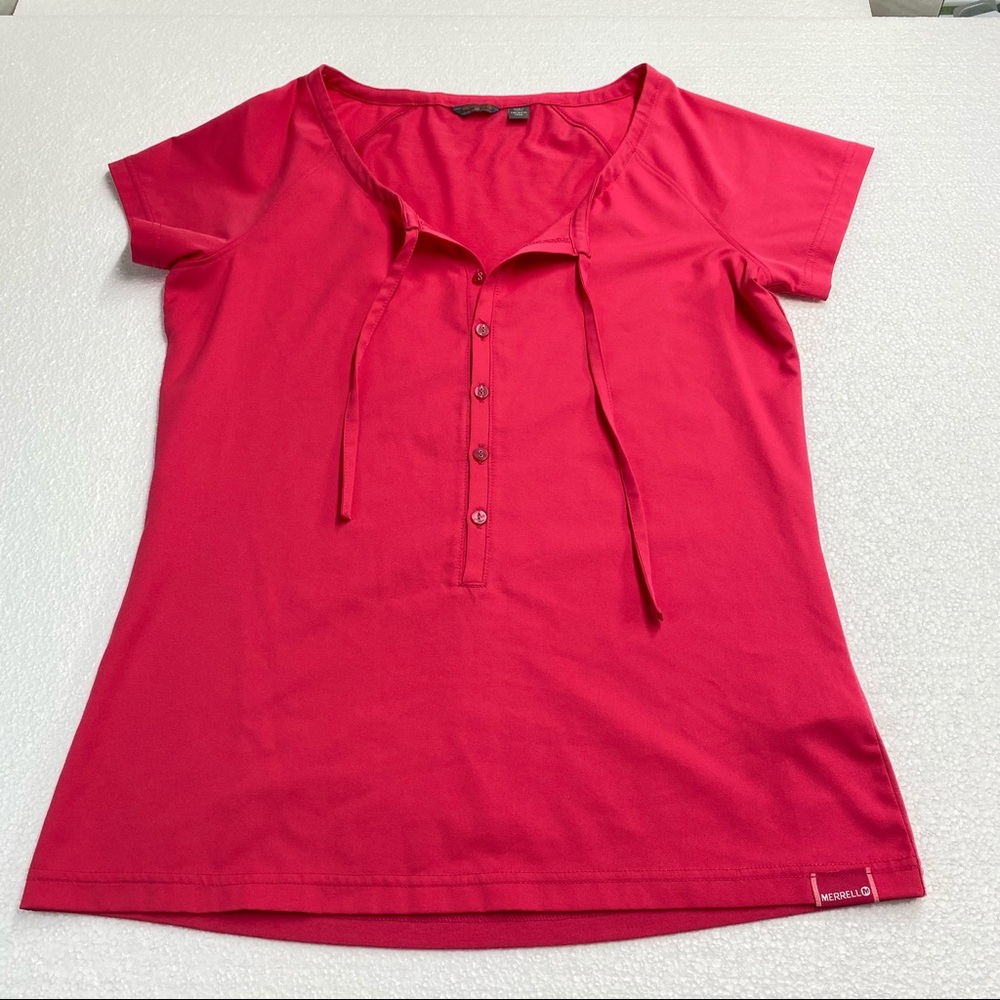 Merrell women’s S/P short sleeve pullover coral/pink 5 buttons front tie Casual